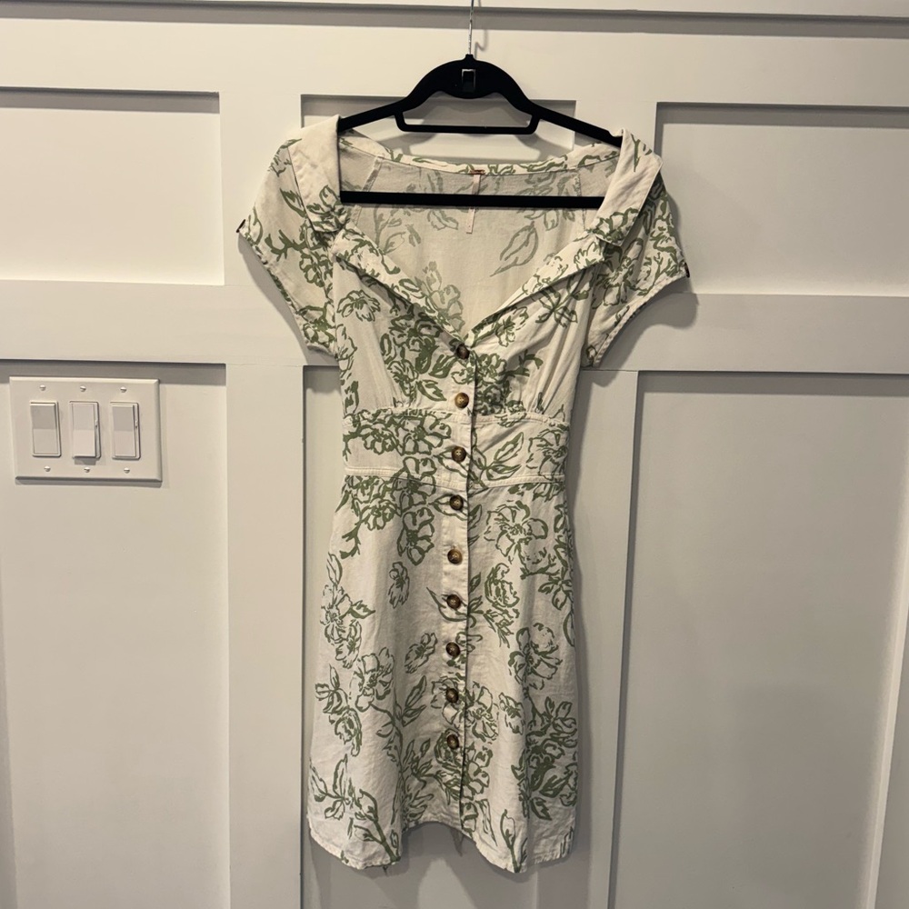 Free People Floral Green and White Button-Down Dress linen blend size 4